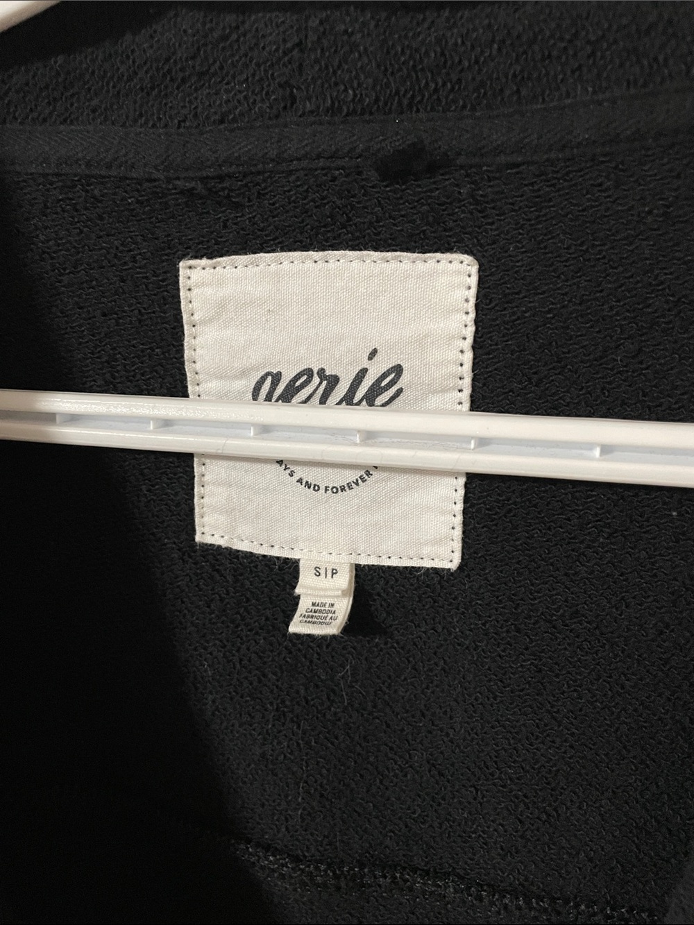Aerie Black Button-Front V-Neck Sweatshirt Size Small - Picture 2 of 4